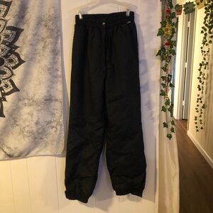 Obermeyer January black ski pants Ladies Vintage size 6